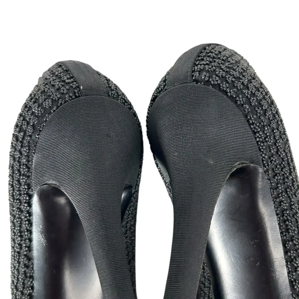 CHANEL Beaded Cap Toe Interlocking CC Black Pumps